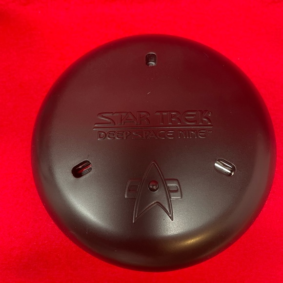 Star Trek Deep Space Nine Space Station Hallmark Ornament - Picture 12 of 15